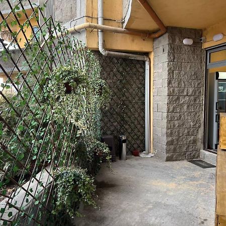 Apple Cozy Hotel Тбилиси Экстерьер фото