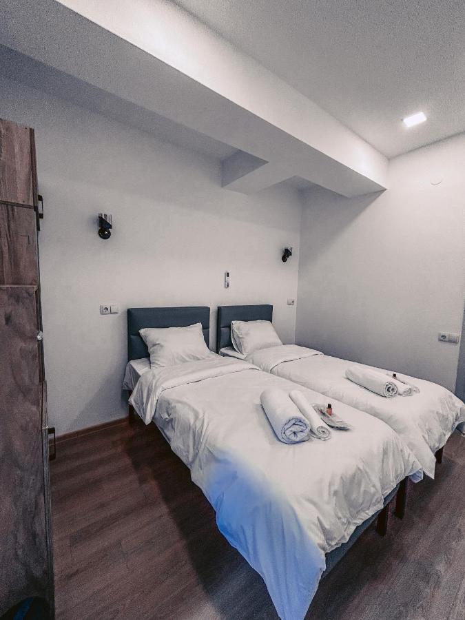 Apple Cozy Hotel Тбилиси Экстерьер фото