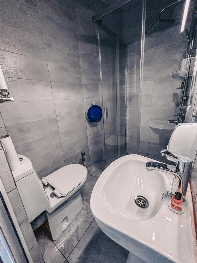 Apple Cozy Hotel Тбилиси Экстерьер фото